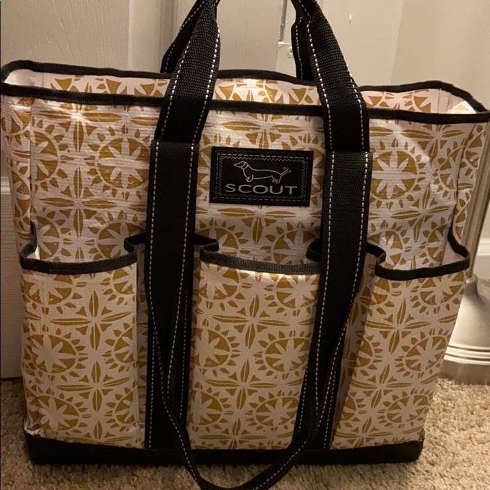 Scout pocket rocket tote